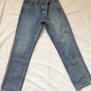 Trave women’s jeans size 28 cropped mom jean skinny light wash